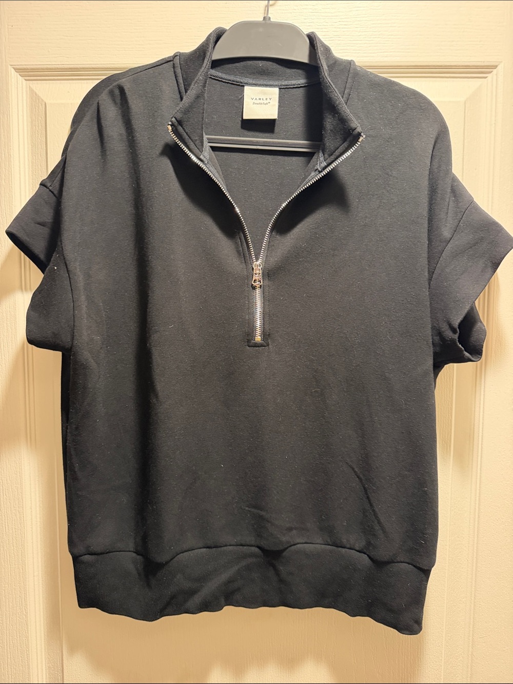 Varley Black Short-Sleeve Half-Zip Sweater